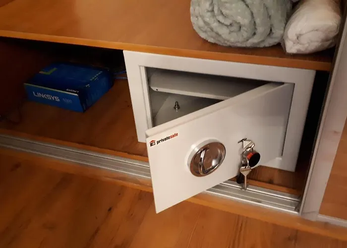 Kawalerka Ikara * Вроцлав